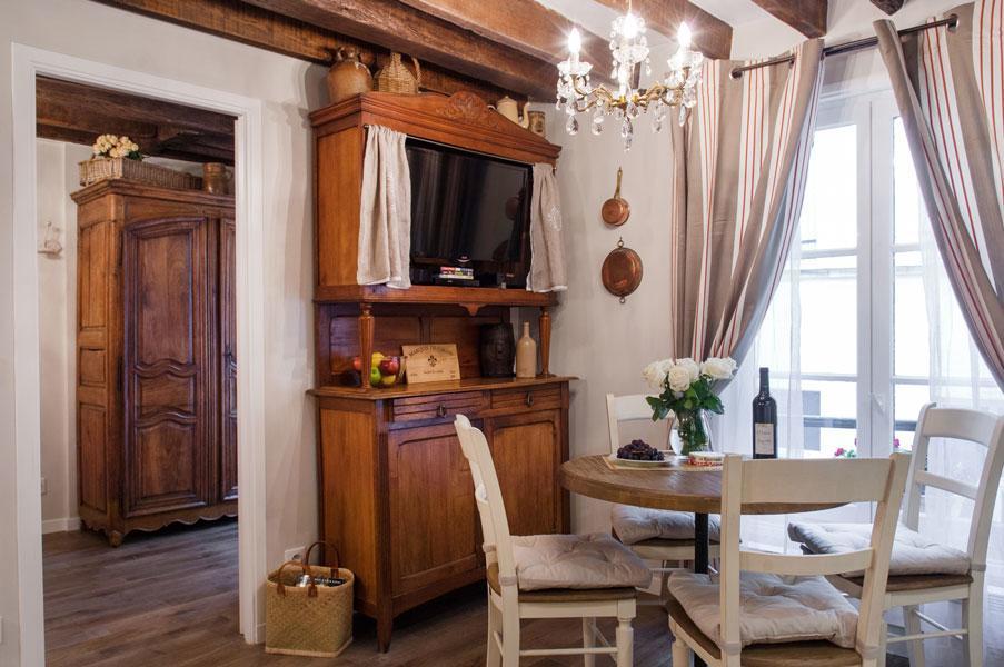 Le Merlot Du Marais Париж Экстерьер фото