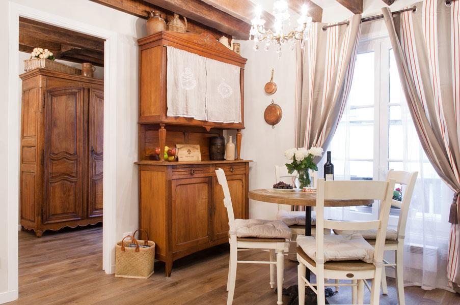 Le Merlot Du Marais Париж Экстерьер фото